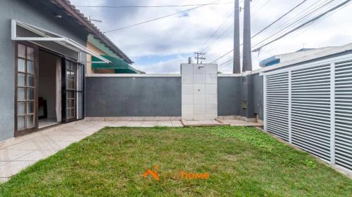Balneario Gaivotas House | Casa espacosa com churrasqueira em Itanhaem
