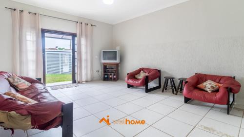 Balneario Gaivotas House | Casa espacosa com churrasqueira em Itanhaem