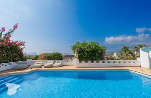 Empedrola Villa | Casa Feliz