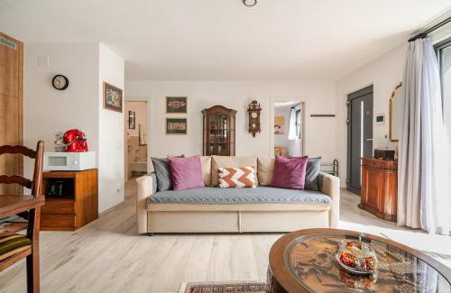 Gordola Apartment | Casa Flora