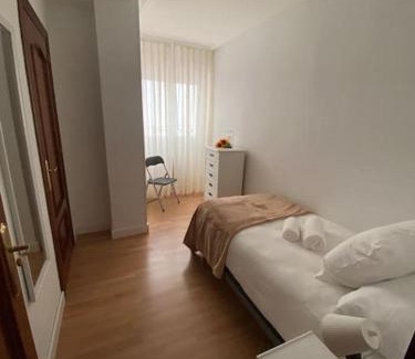 Distrito Llano Apartment | Casa Güeli 1A133