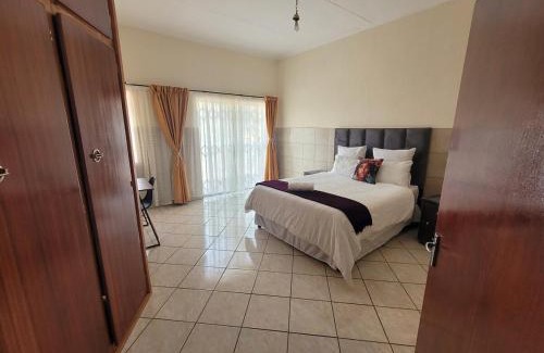 Mbabane House | Casa Gabriel