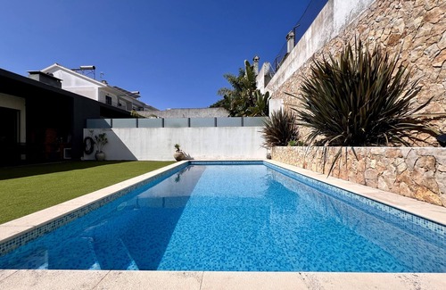 Fernao Ferro Ski Chalet | Casa Giumeni - House with swimming pool