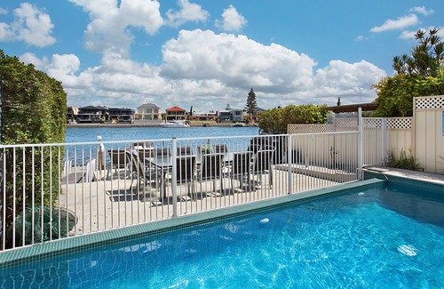 Surfers Paradise House | Casa Grande on the Water