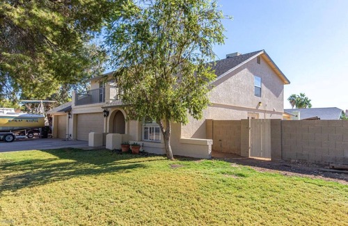 Paradise Valley Village House | Casa Grande Scottsdale-Game Room, Put-Put Golf, Heated Pool and perfect location