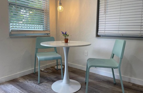 East Little Havana Apartment | Casa Habana Studios