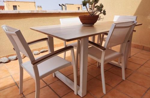Roquetas de Mar Apartment | Casa Helios - Precioso ático con sol, mar y relax