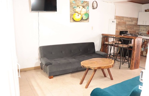 Armenia Apartment | Casa Hotel Alaska