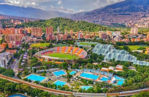 Laureles - Estadio House | Casa Hotel Bewell - Los colores Medellín