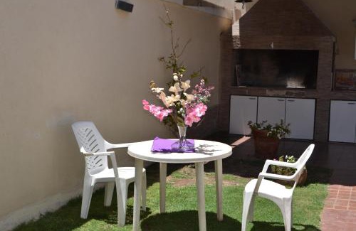 Mendoza House | Casa ideal hasta 7pax con cochera propia