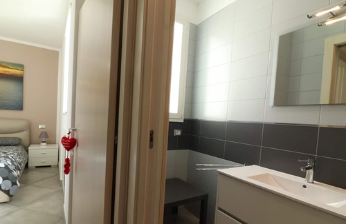 Otranto Apartment | Casa Idrusa with balcony, close to the center and a few steps from the sea