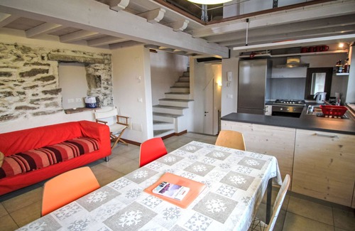Mergozzo House | Casa dei Gelsomini by Interhome