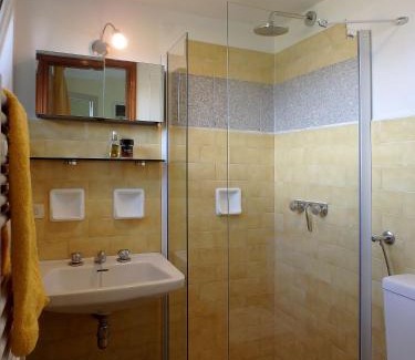 Porto Valtravaglia House | Casa Laluni