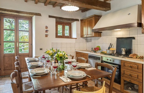 Pieve di Chio Villa | Casa Largnano 6+2, Emma Villas