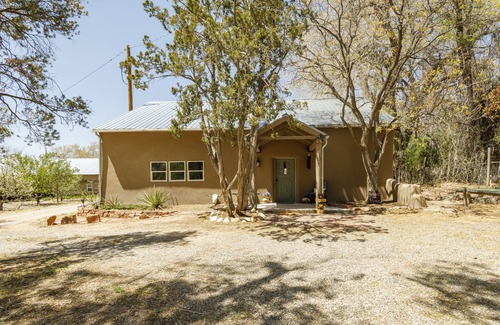 Nambe House | Casa LaVina at "Casitas on the Vineyard" in Nambe, Santa Fe County, NM