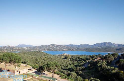 Cugnana Verde Apartment | Casa Lea-sea view e relax- parking free