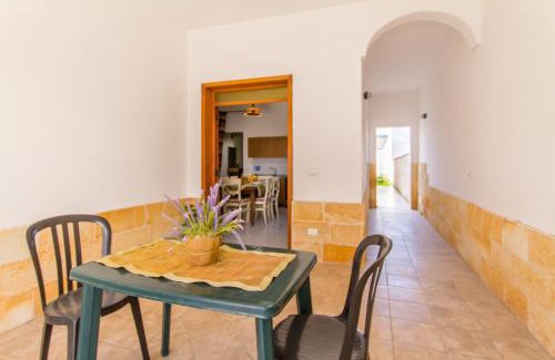 Sant'Isidoro Apartment | Casa Lory 1 Cosy near the Sea - Happy Rentals