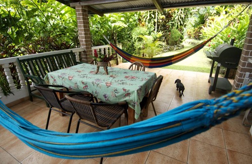 Los Naranjos House | Casa Los Naranjos. your home away from home.
