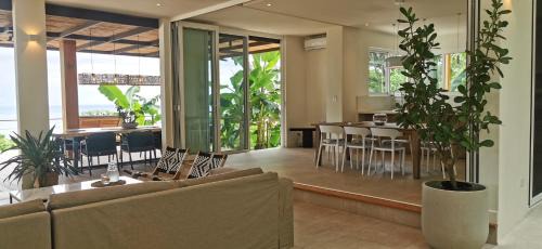 Playa Santa Teresa Hotel | Casa Luna - Private Suites with Ocean View, Pool, AC, WiFi