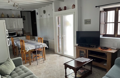 Cartajima House | Casa " Manolo y Jeannette ", en un pueblo blanco de la serranía de Ronda