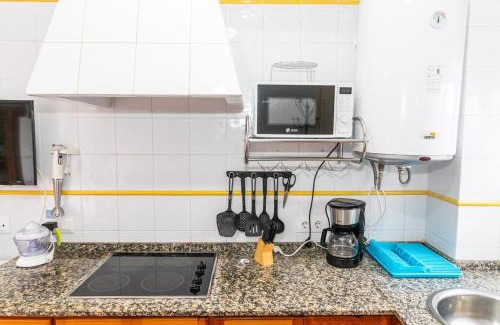 Barbate Apartment | Casa Marinero | +Patio Andaluz