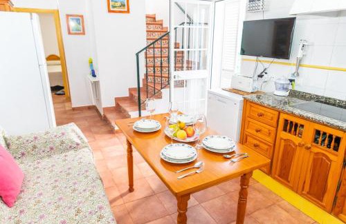 Barbate Apartment | Casa Marinero | +Patio Andaluz