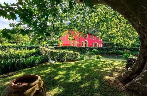 Badia Cantignano Apartment | CASA MATTEUCCI .