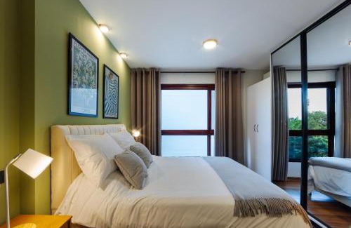 Santa Cruz Apartment | Casa Miel Apartment