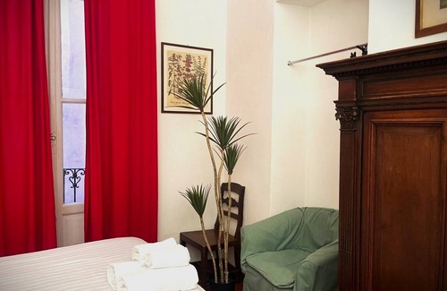 Centro Storico Apartment | Casa Milano Vintage Vibes with balcony