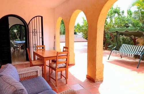La Canuta House | Casa MiraMar seaview BBQ pool 250m from beach