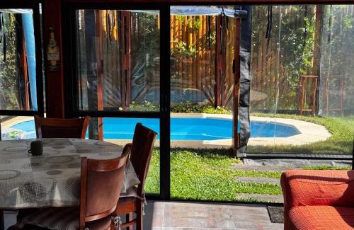 Bella Vista House | Casa moderna con piscina climatizada a metros del mar y las sierras en Bella Vista-Piriapolis