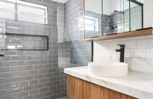 Campinas House | Casa Moderna Industrial Campinas, Experiência Completa de Conforto e Modernidade