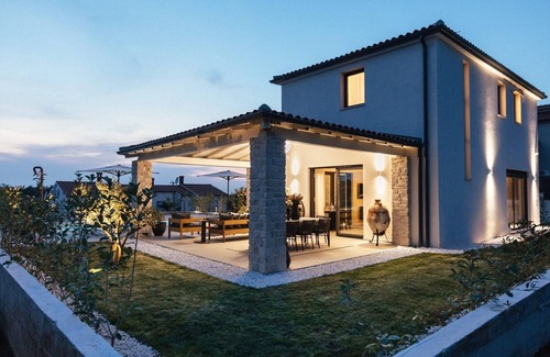 Gedici House | Casa Muso in Nova Vas