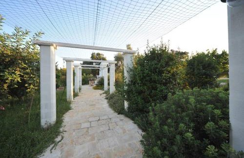 Polignano a Mare Villa | CASA NEL VERDE CON GIARDINO E PISCINA PRIVATA