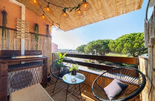 Carnon-Plage Apartment | Casa Paillote - On the Port - Air Conditioning - Calm and Cozy