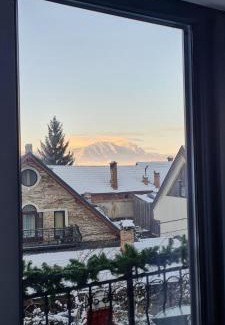 Rasnov House | Casa Pe Vale