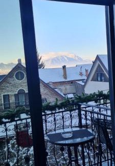 Rasnov House | Casa Pe Vale