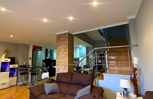 Poblats Maritims House | Casa Pepi - Lujosa Casa Acogedora Cerca de Ciudad de las Artes y las Ciencias
