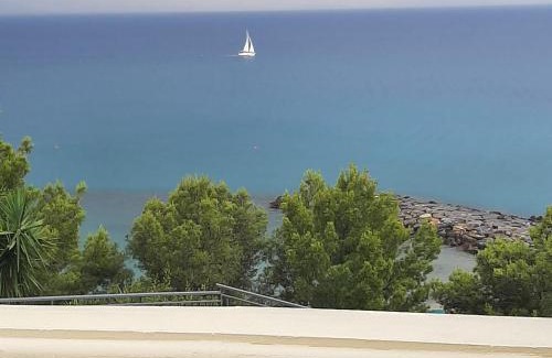 San Lorenzo al Mare House | Casa prima punta
