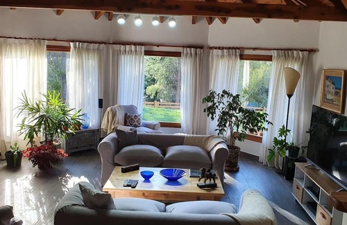 Lago Puelo House | Casa privada amplia y tranquila, rodeada de naturaleza.