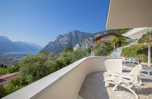 Cologna Villa | Casa Renè, Tenno, Italy