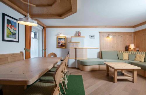 Cavalese Apartment | Casa Rododendro - Cavalese Dolomites