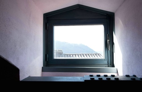 Cernobbio Apartment | Casa Rossa