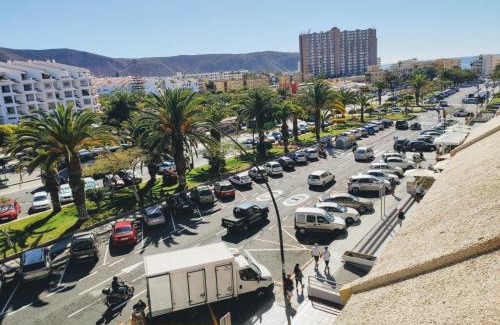 Los Cristianos Apartment | Casa Royal Los Cristianos Center