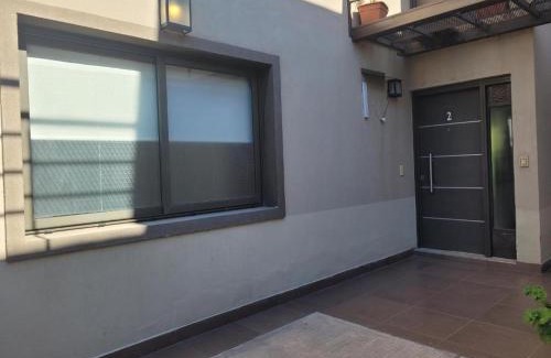 Guaymallen Apartment | Casa Rubí - Encantador apartamento en Mendoza - Cochera privada y seguridad permanente