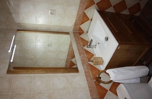 Guadalix de la Sierra Cottage | Casa Rural La Fragua for 10 people