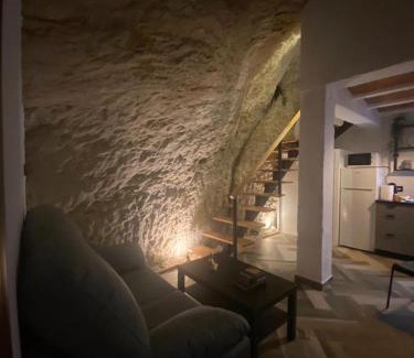 Setenil de las Bodegas House | Casa Rural Bajo la Alcazaba