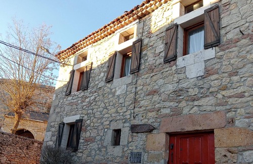 Dobro House | Casa Rustica Menta Chocolate, Parque Natural Alto Ebro y Rudron