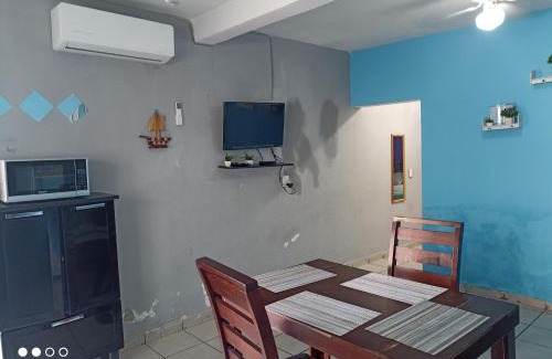 Francisco Villa Apartment | Casa sencilla, primer piso bien ubicada
