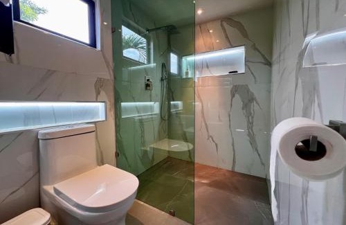 Minatitlán House | Casa Solar Boutique Eco-Hotel Exclusiva y elegante